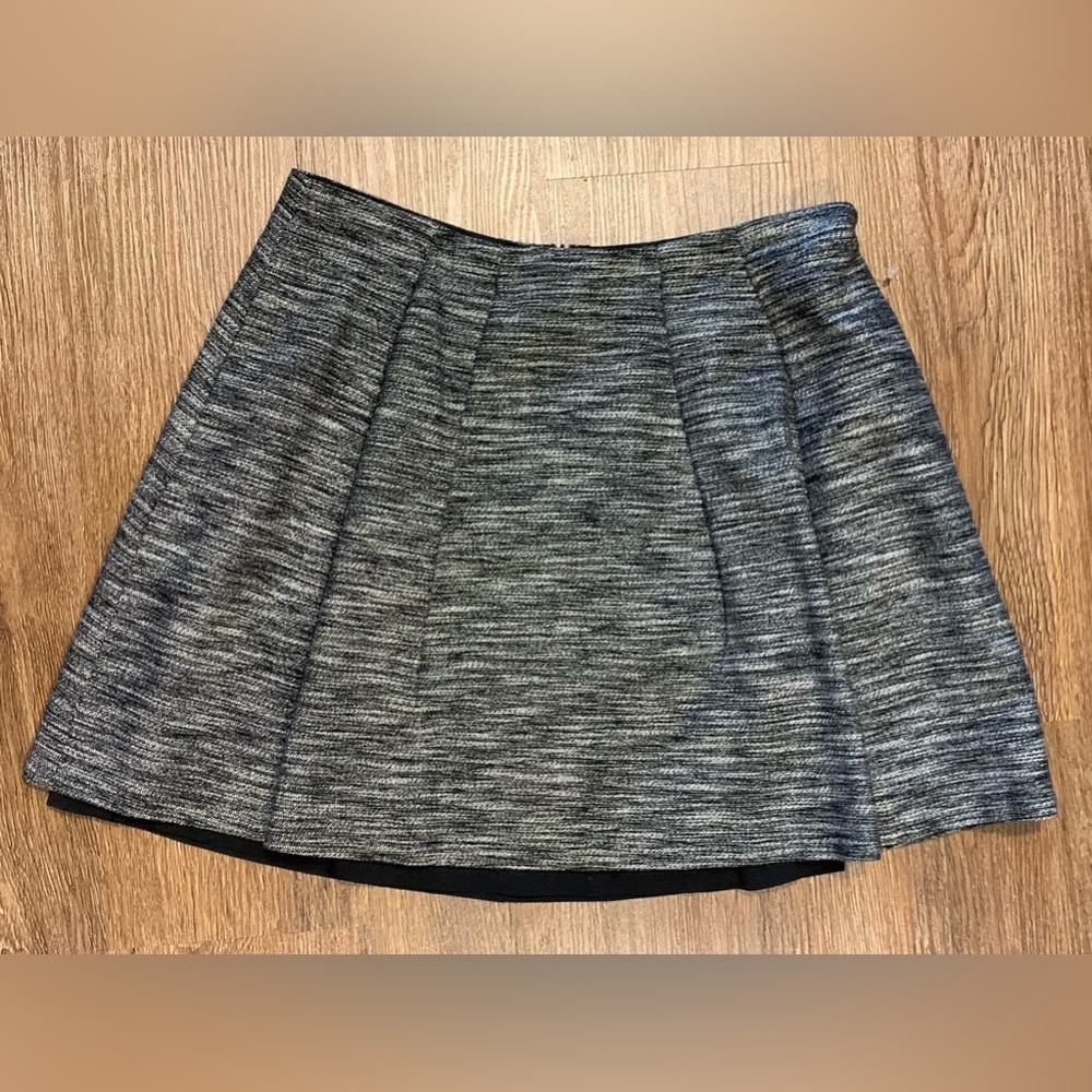 Excellent Condition, Madewell 1937 "Countdown" Pleated Skirt w/ Pockets, Size 2